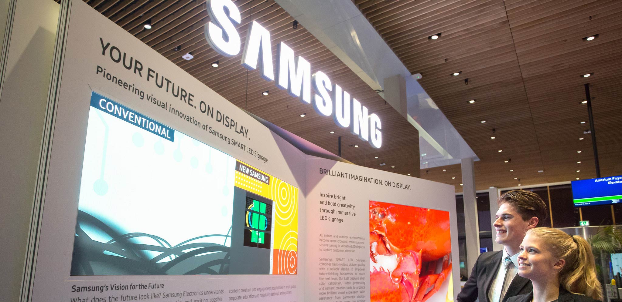 Image of Samsung store