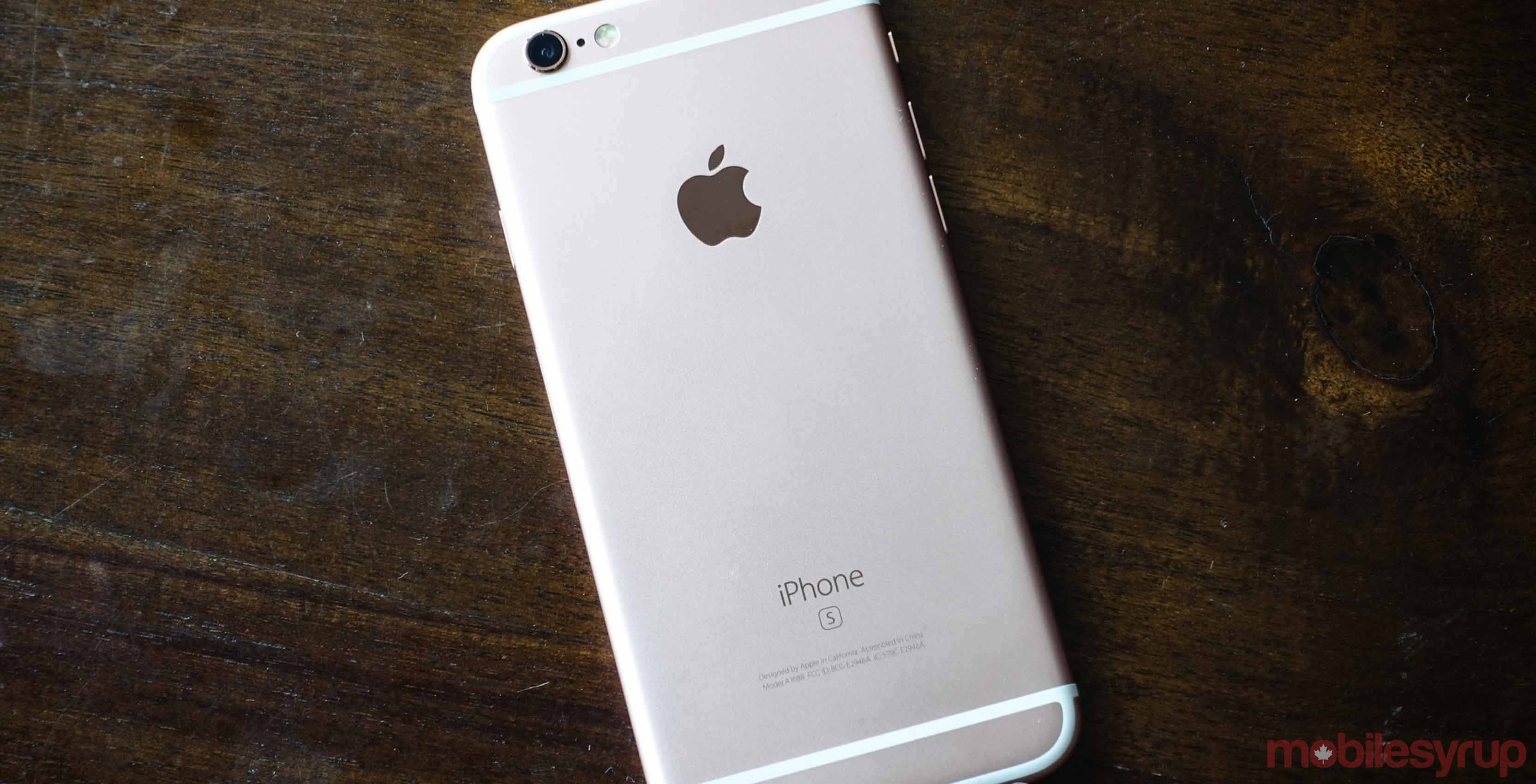 iPhone 6 back - Apple AR iPhone 8