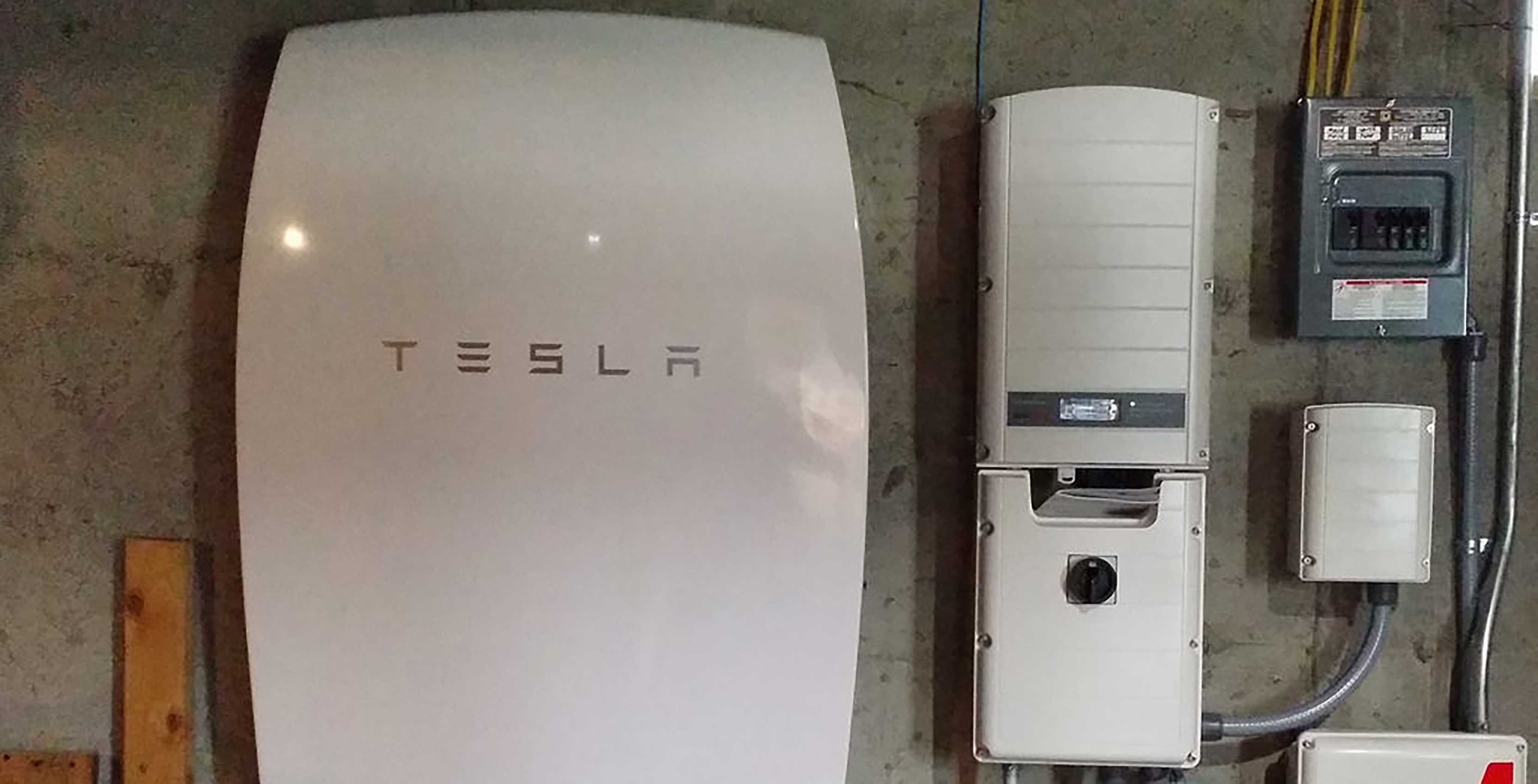 Tesla Powerwall in home