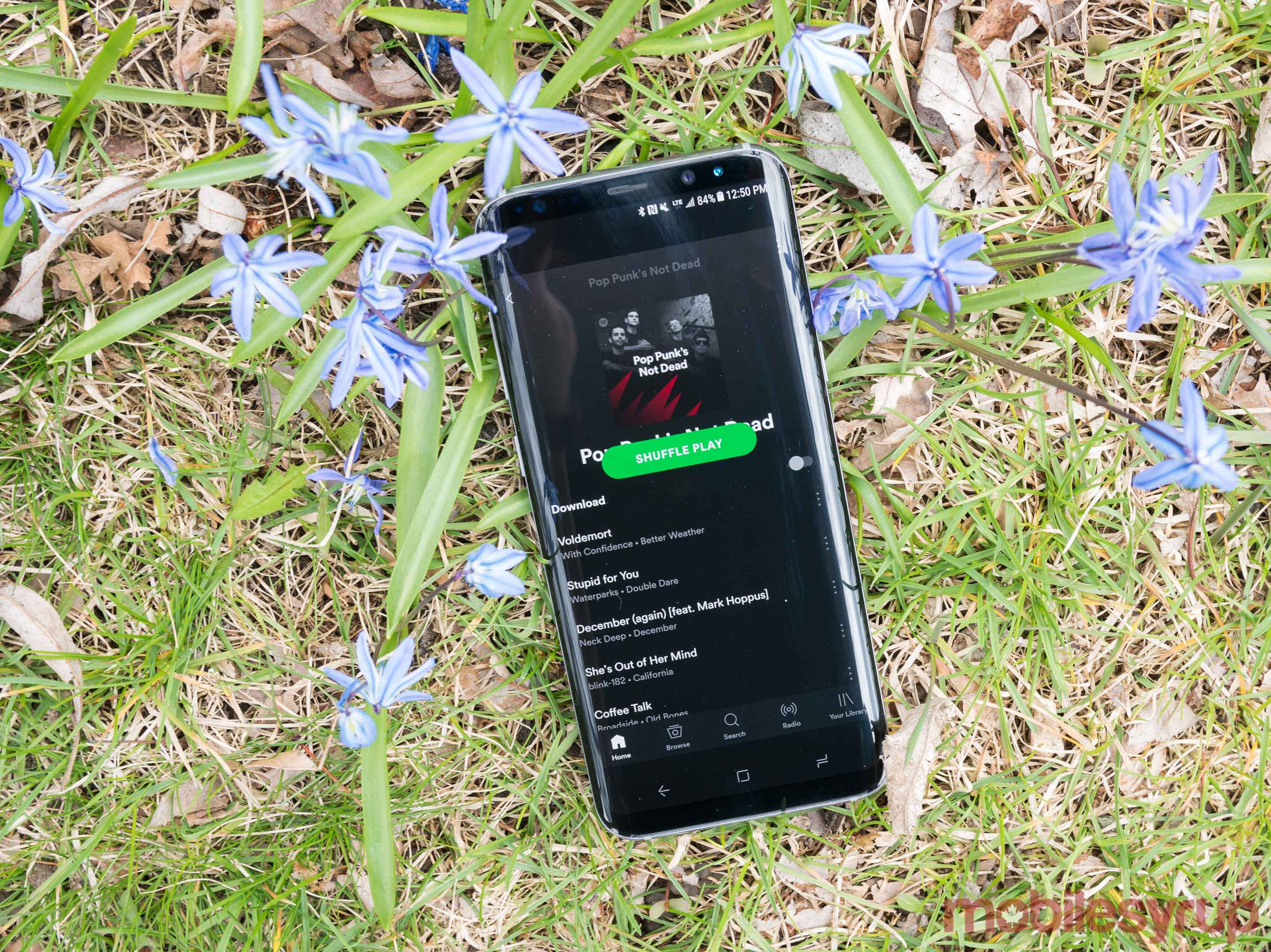 S8+ running Spotify