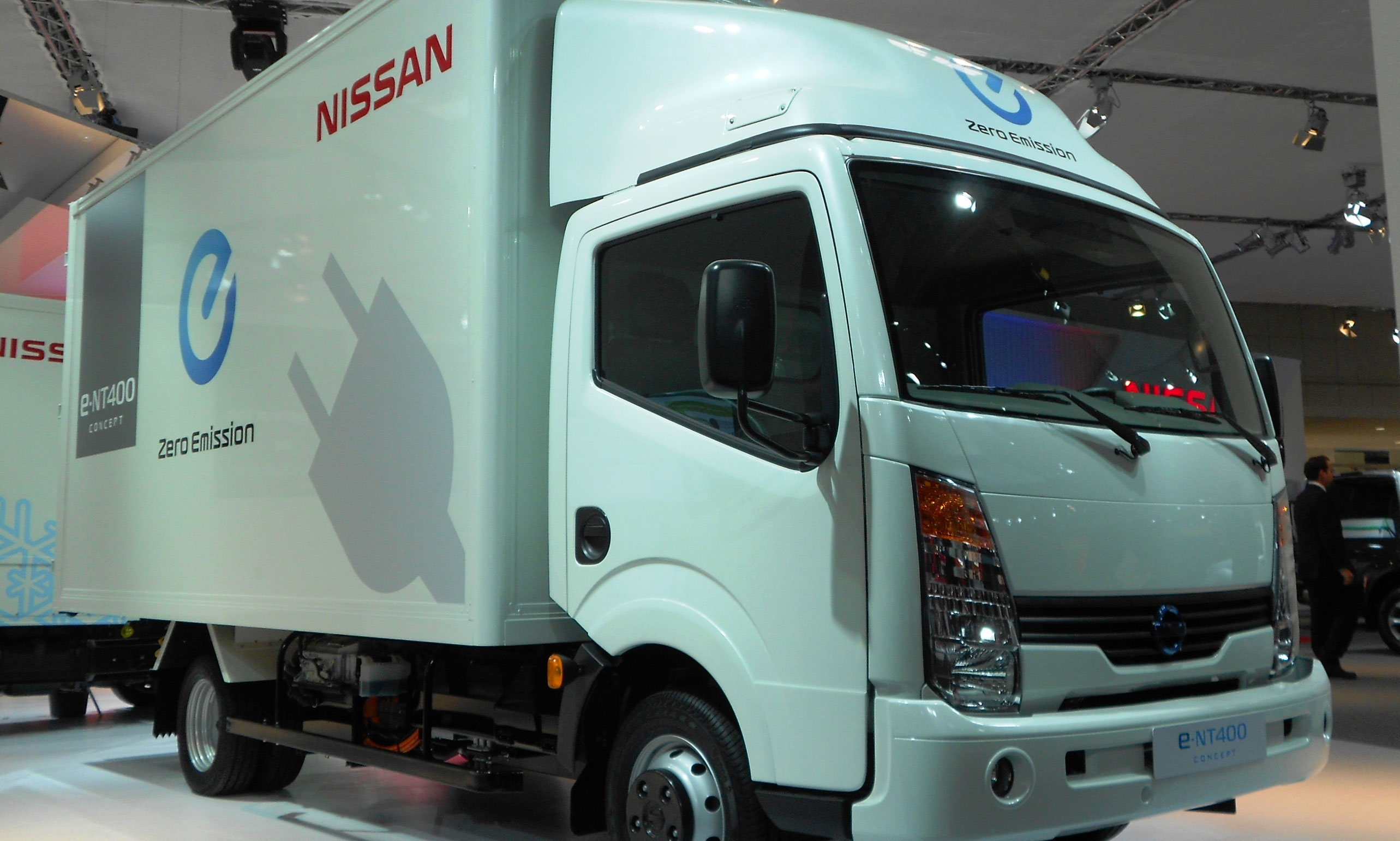 Nissan zero emission truck
