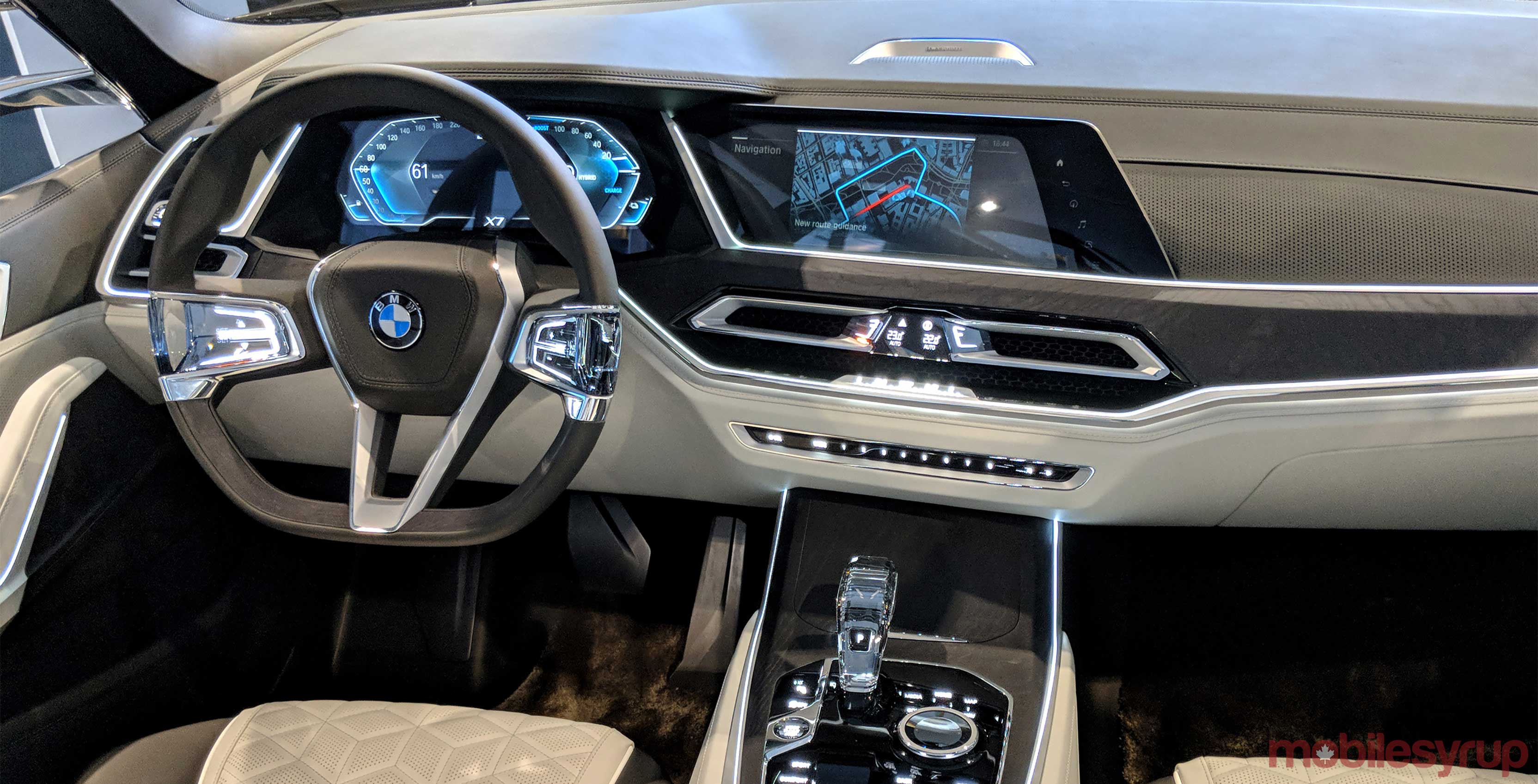 BMW Concept X7 cabin