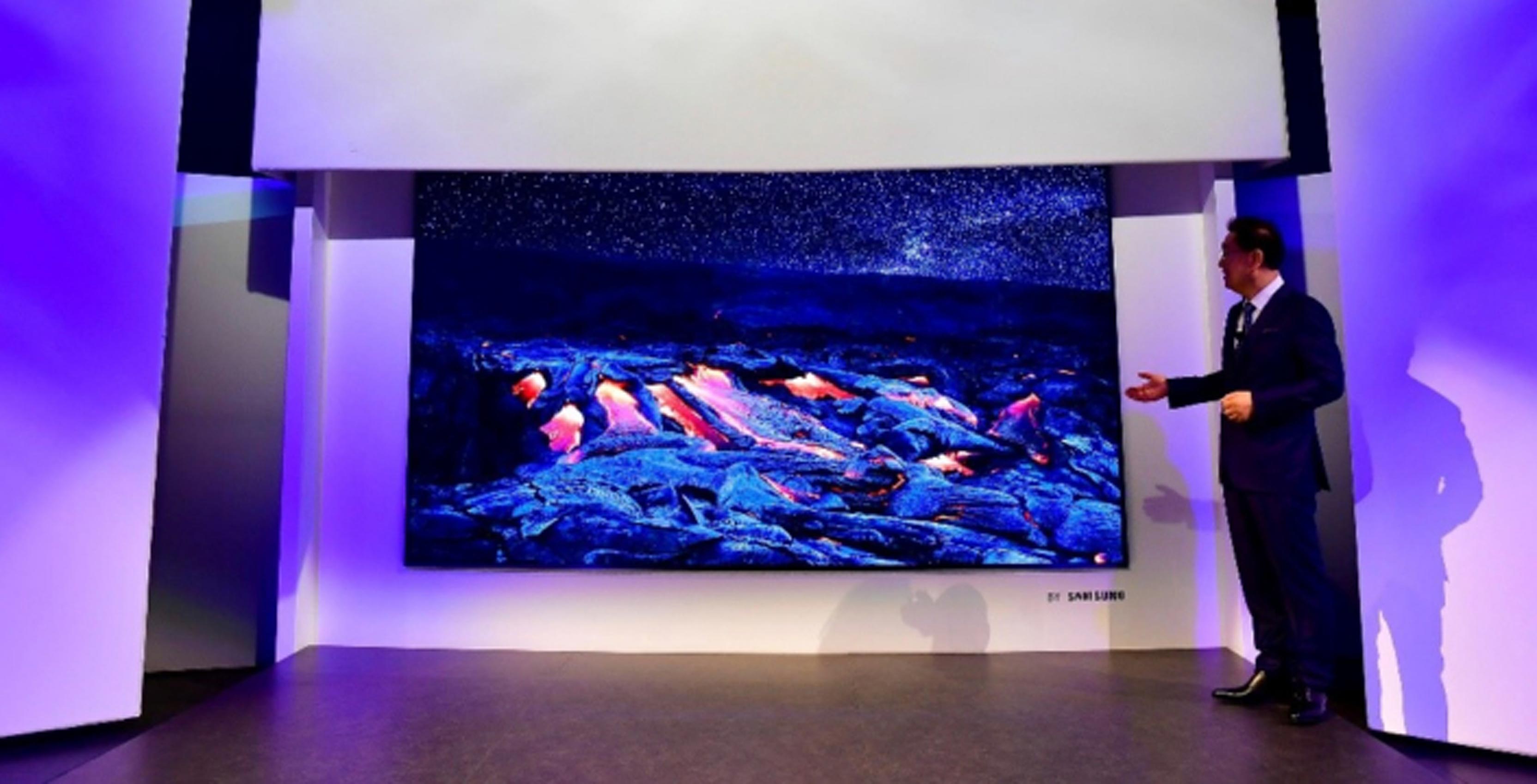 Samsung's new 146-inch MicroLED TV, The Wall