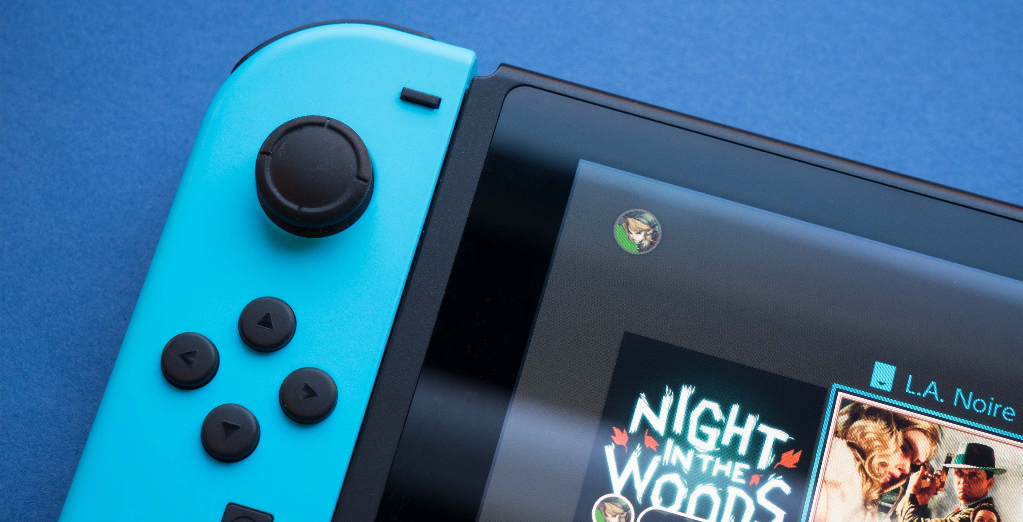 Nintendo Switch blue Joy-Con