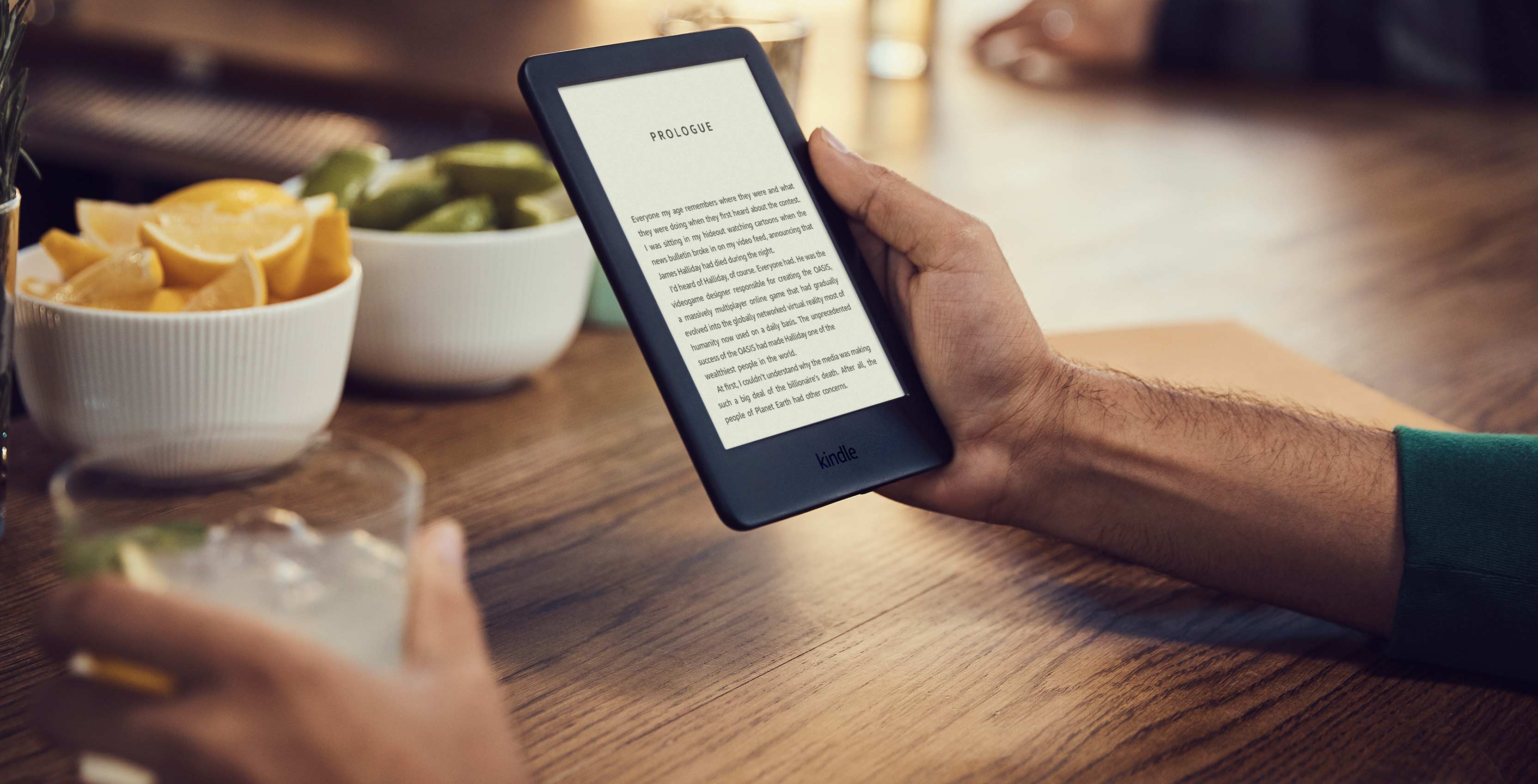 The new Amazon Kindle with adjustable front light