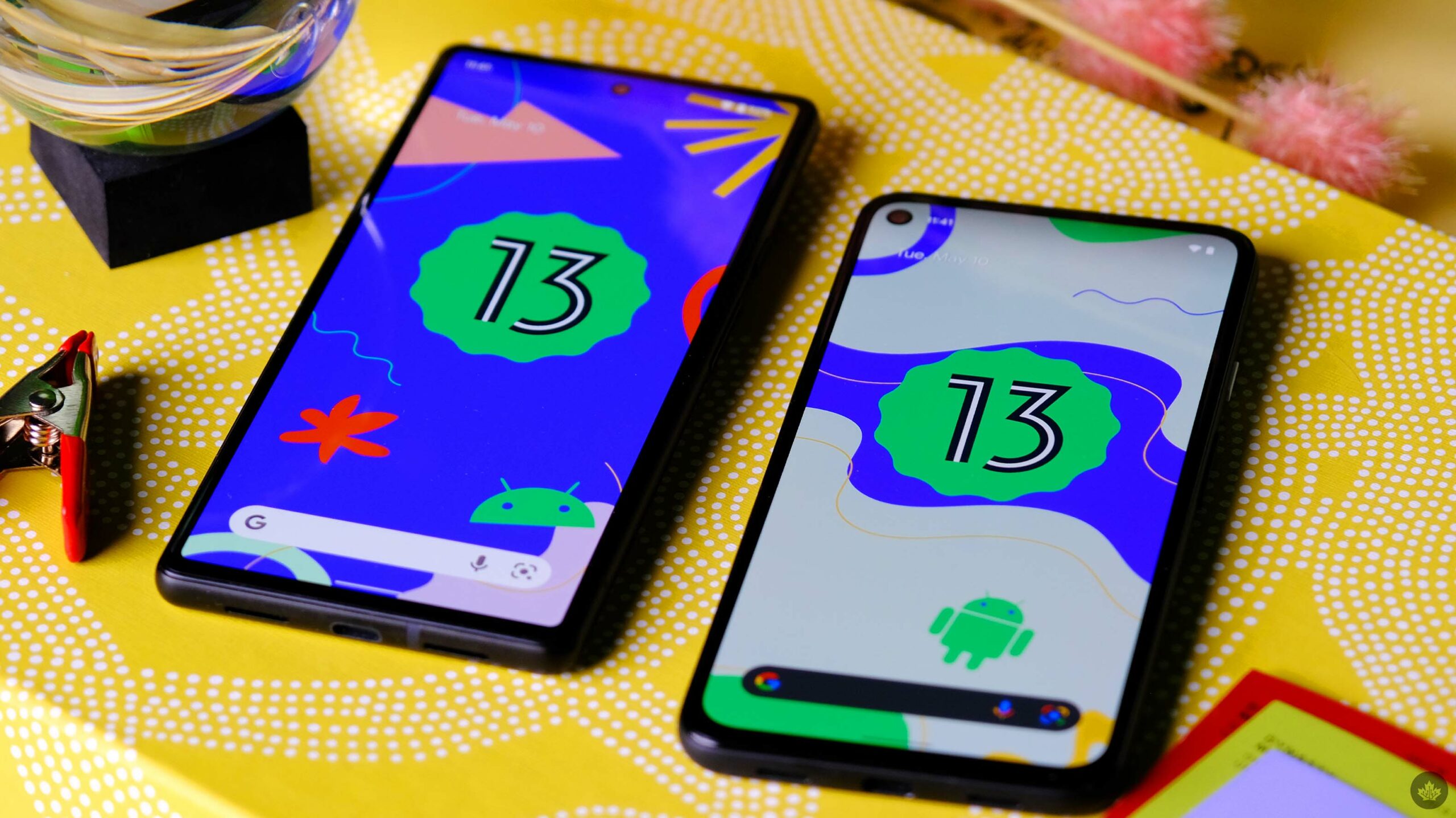 Android 13 logo on phones